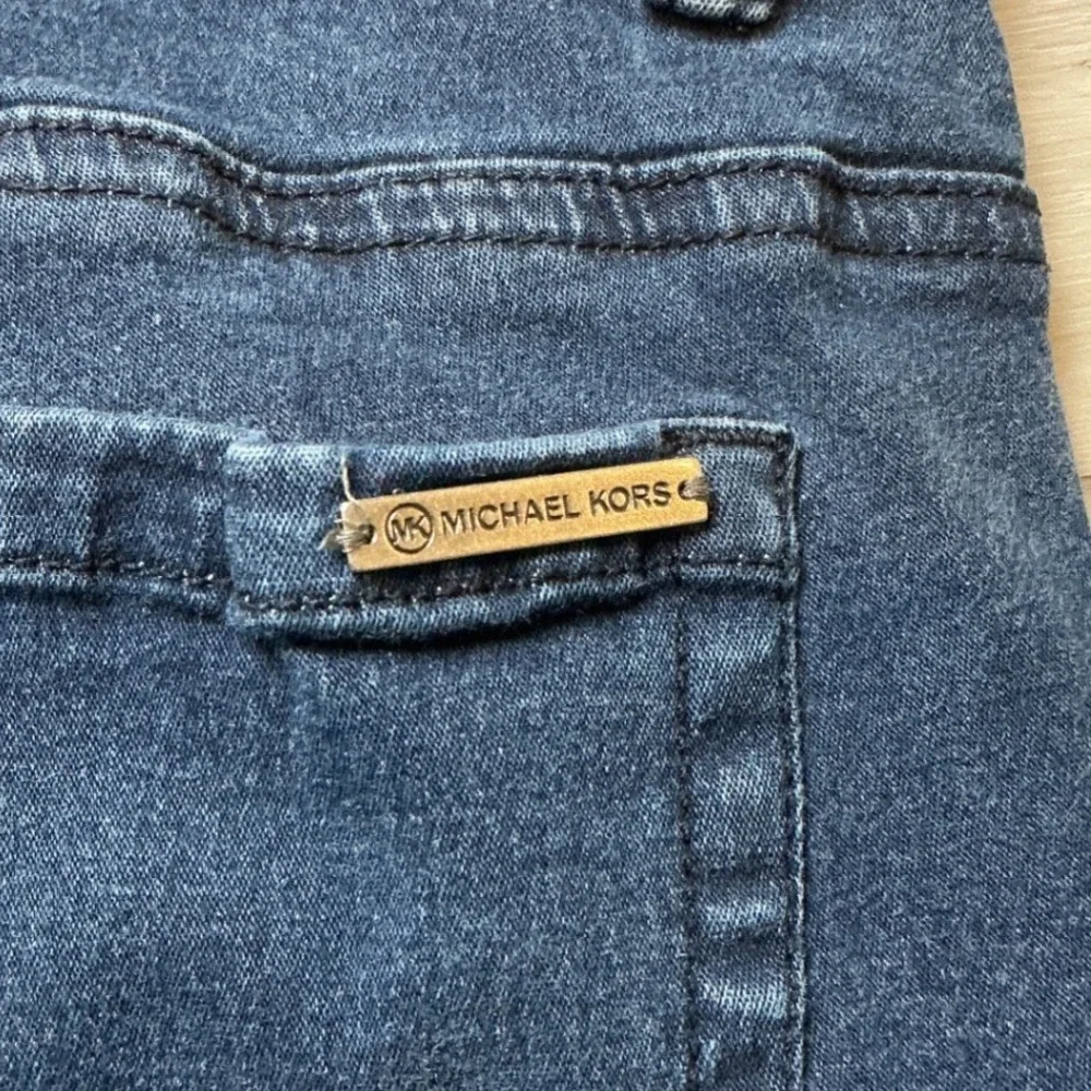 Michael Kors Straight Leg Jeans Women 10 Dark Wash Blue PreLoved